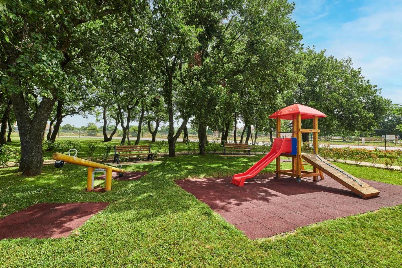 Apartments Polynesia Plava Laguna Умаг Екстериор снимка