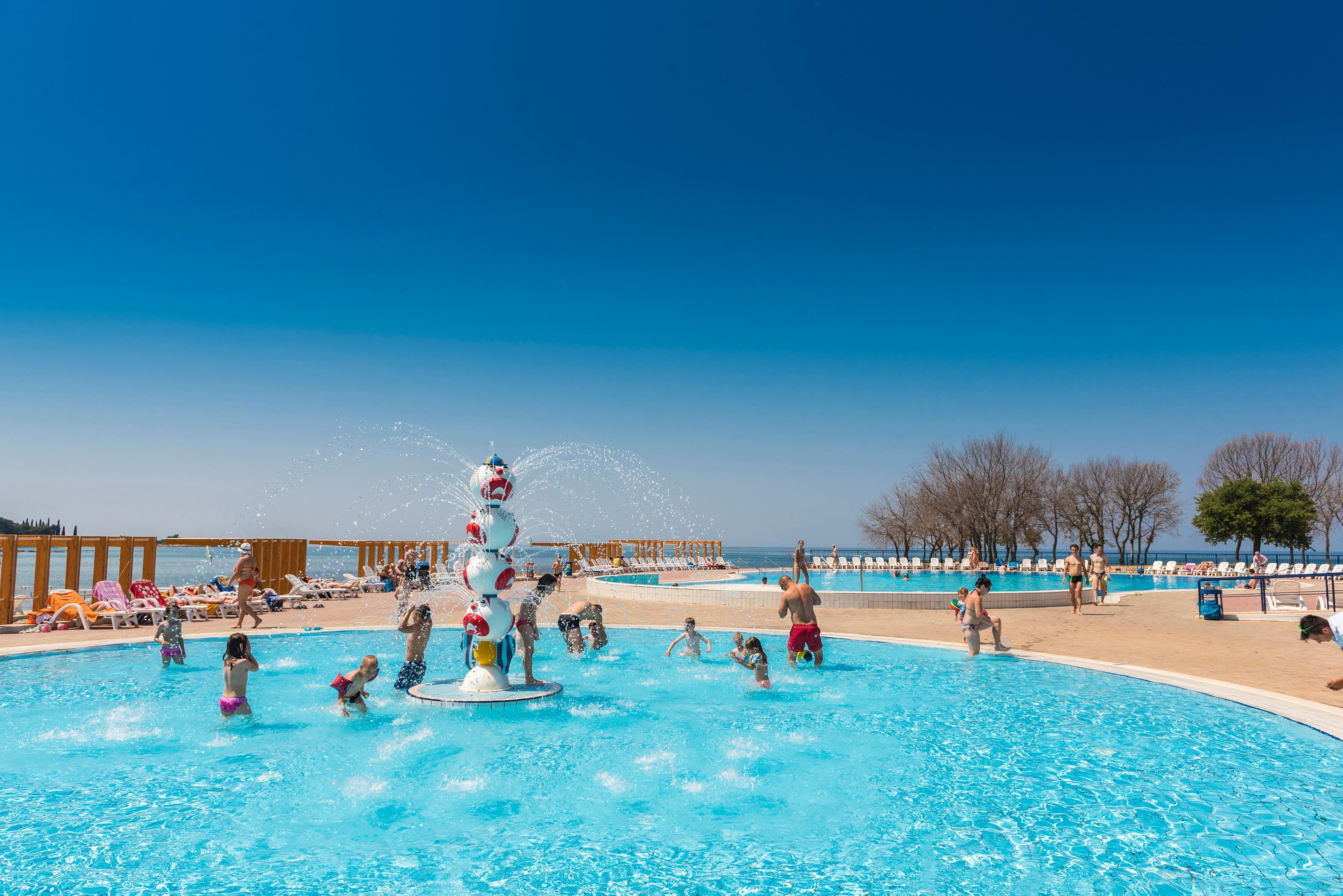 Apartments Polynesia Plava Laguna Умаг Екстериор снимка